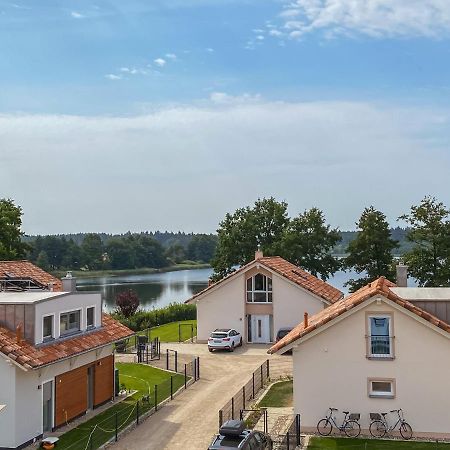 5 Sterne-Ferienhaus Eisvogel Am See Mit Sauna Und Kamin Krakow am See Bagian luar foto